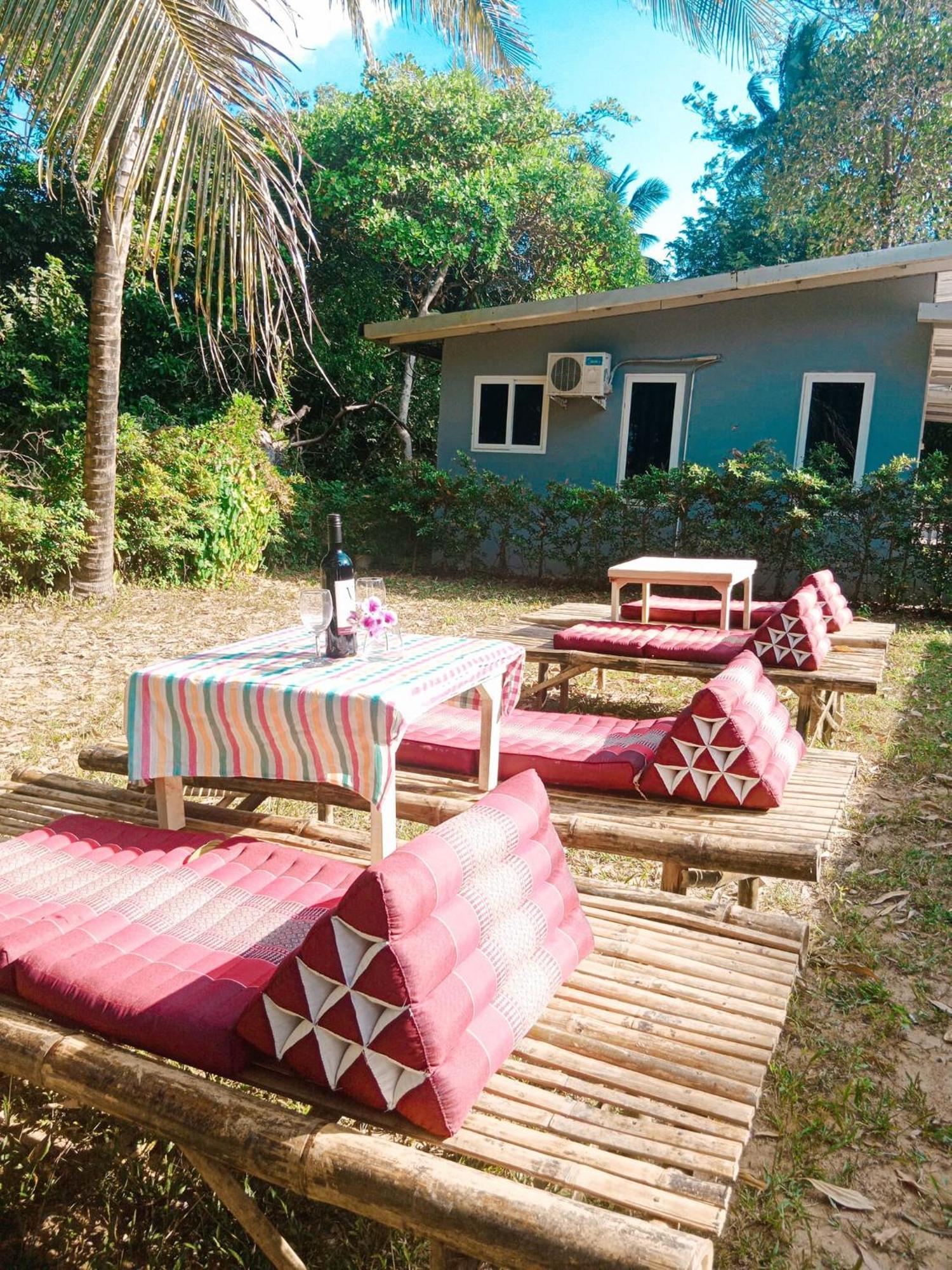 Family Resort Koh Phayam Dış mekan fotoğraf