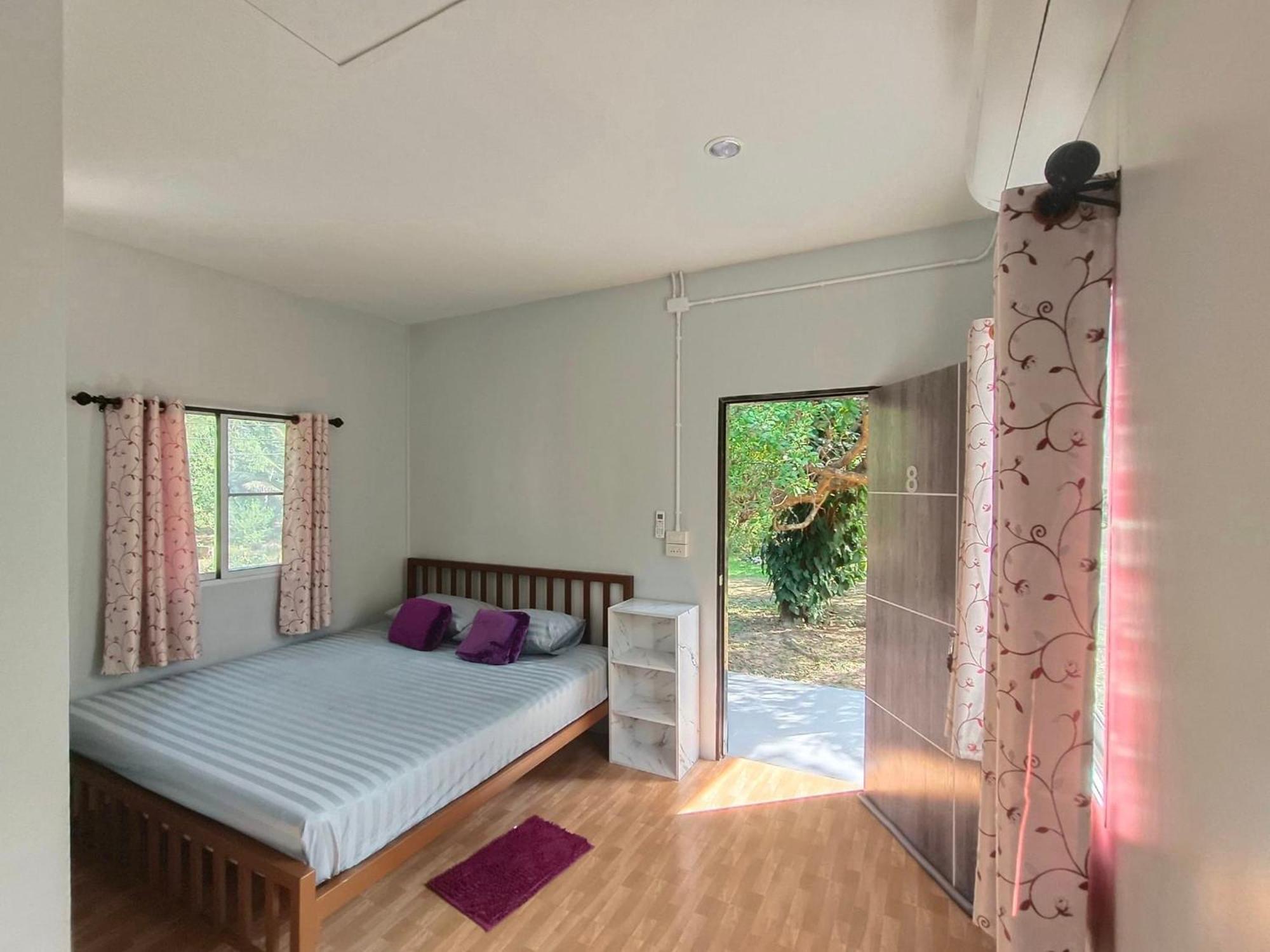 Family Resort Koh Phayam Dış mekan fotoğraf